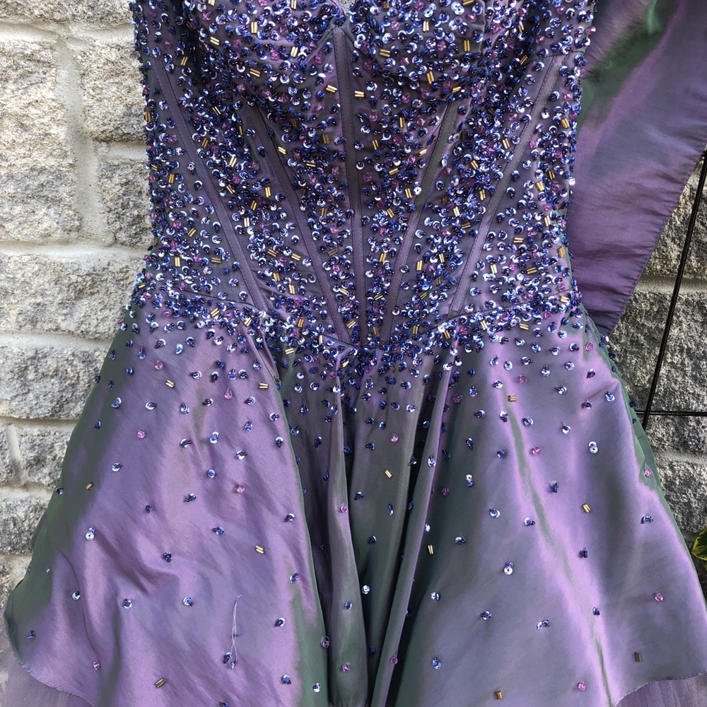 STUNNING Prom dress size 4